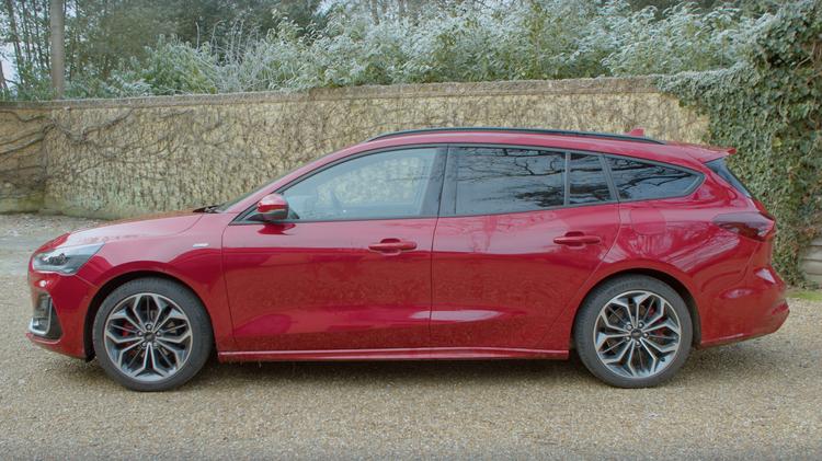 FORD FOCUS 1.0 EcoBoost Hybrid mHEV ST-Line 5dr